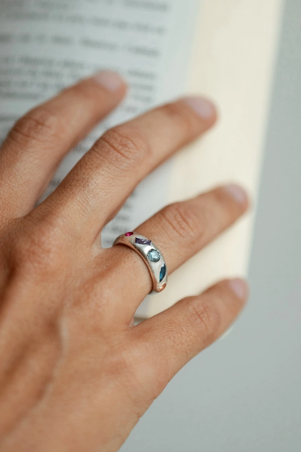 Bague argent avec 5 zircons cubiques