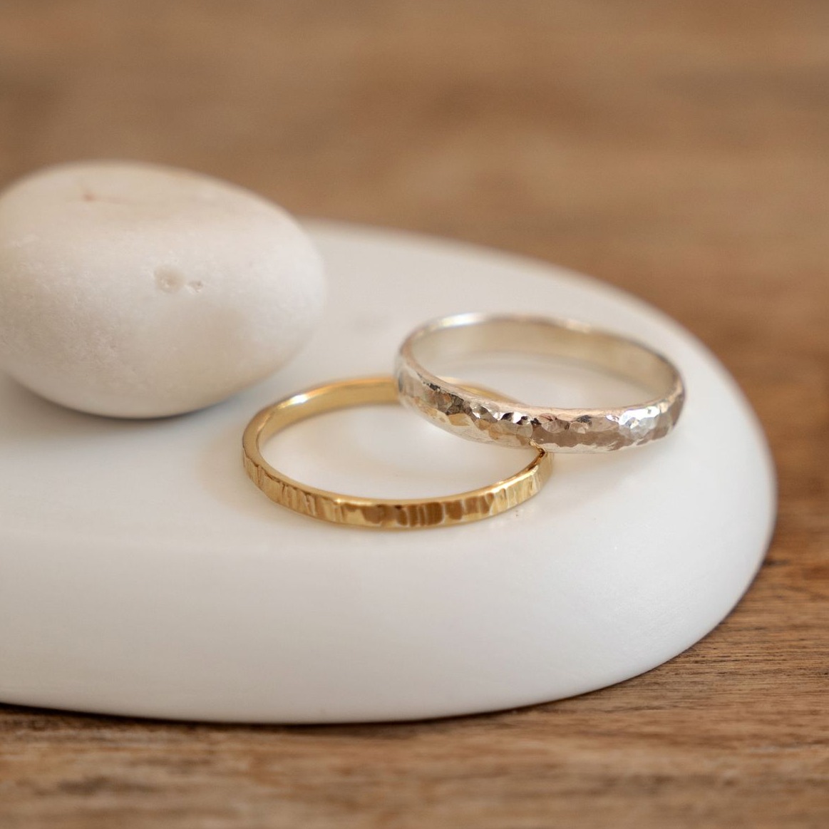 Paire d'alliance or 18k éthique jaune et blanc