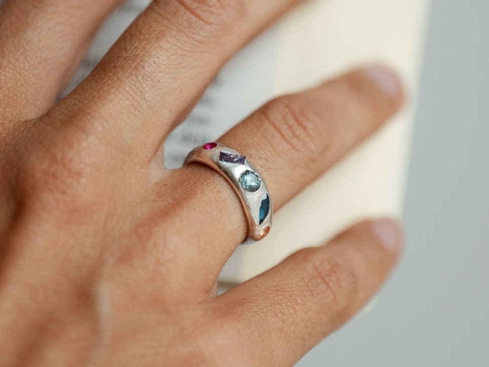 Bague en silver clay avec pierres
