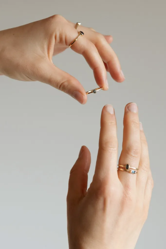 Bague_eclat_Auvergne_Taohe_saphir-et-or (8).webp